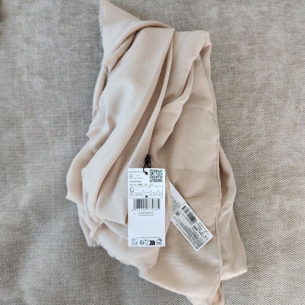 Mango MNG Unisex Beige Frayed Edge Scarf‎ NWT